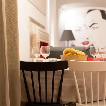 Apartament Charm *
